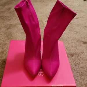 Fuschia Booties